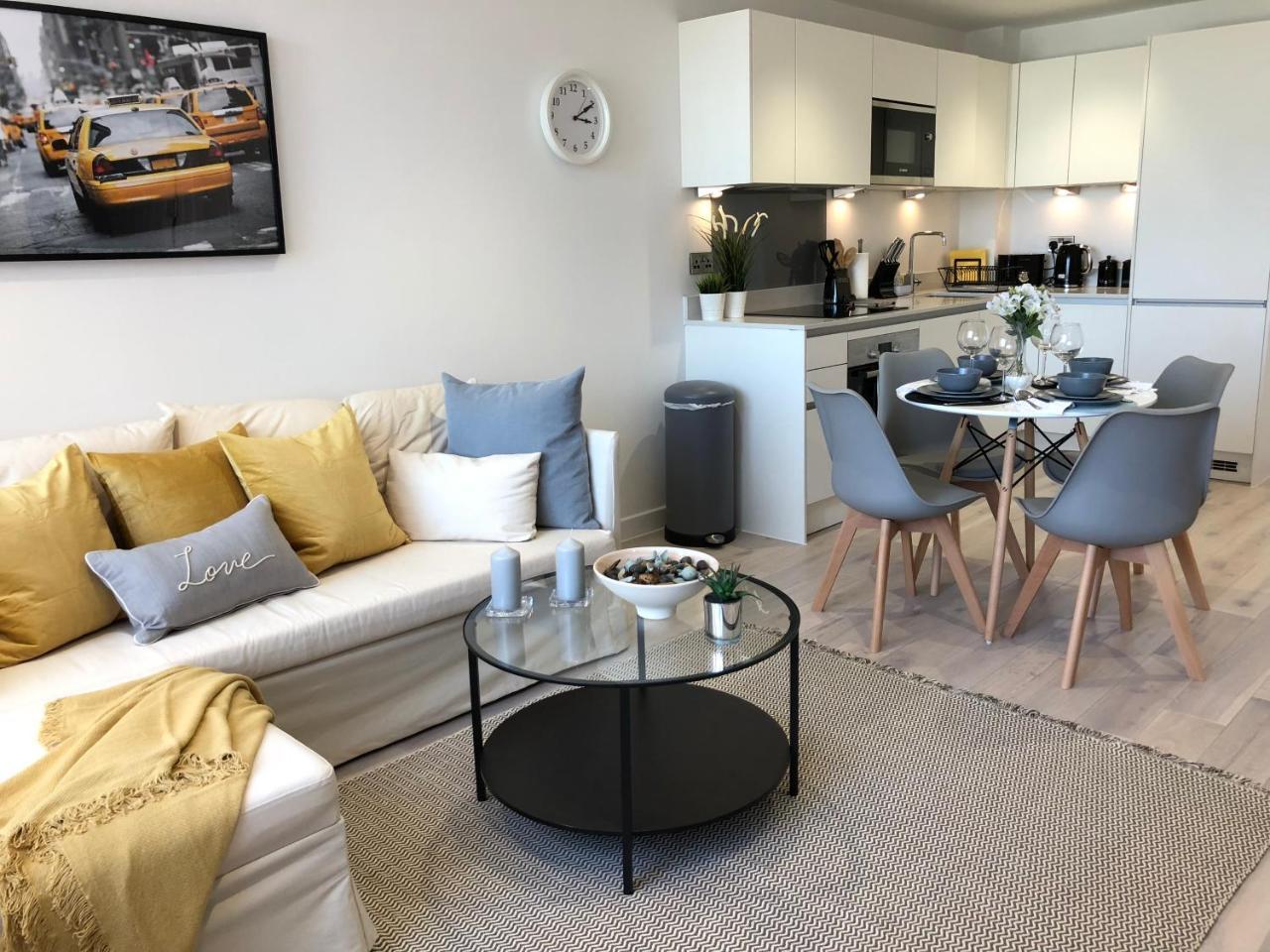 Boutique Collection In Reading By Creatick Appartement Buitenkant foto